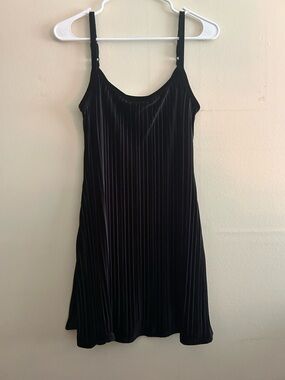 American Eagle Outfitters Black Velvet Pleated Mini Dress